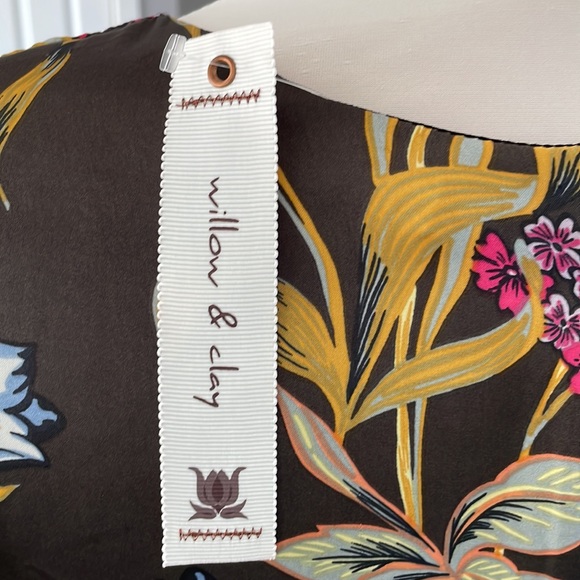 NWT ⭐️HP⭐️ willow & clay Floral MIDI Dress 3/4 Sleeves - M - Picture 7 of 12